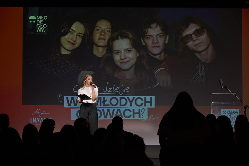 MŁODE GŁOWY fot. Cezary Piwowarski139
